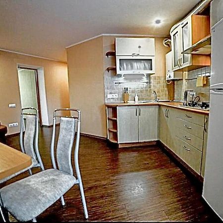 Lotos For You Apartments Nikolayev Bagian luar foto
