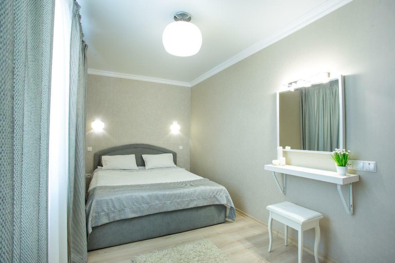 Lotos For You Apartments Nikolayev Bagian luar foto