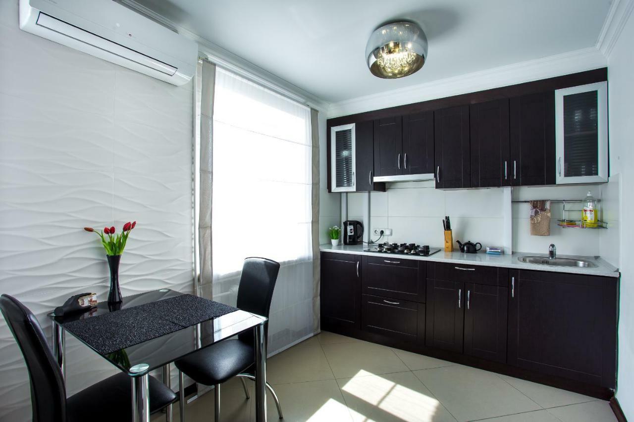 Lotos For You Apartments Nikolayev Bagian luar foto