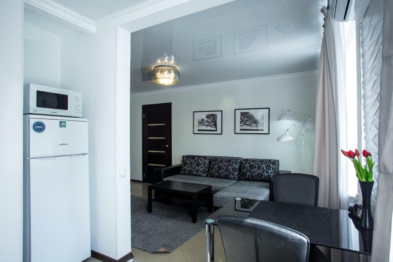 Lotos For You Apartments Nikolayev Bagian luar foto
