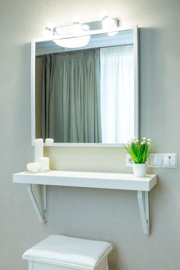 Lotos For You Apartments Nikolayev Bagian luar foto
