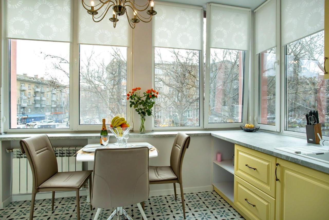 Lotos For You Apartments Nikolayev Bagian luar foto